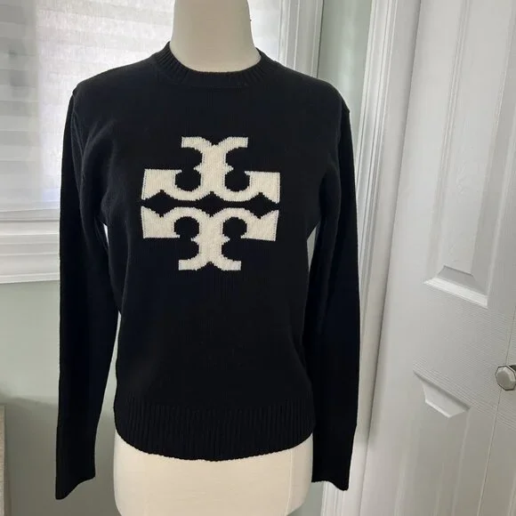 Tory Burch Cashmere sweater with logo! Size Medium. NWOT - Picture 2 of 10